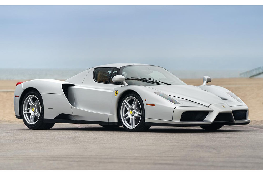 ** 予約商品 ** LOOKSMART LS558C 1/43 Ferrari Enzo Argento Nurburgring