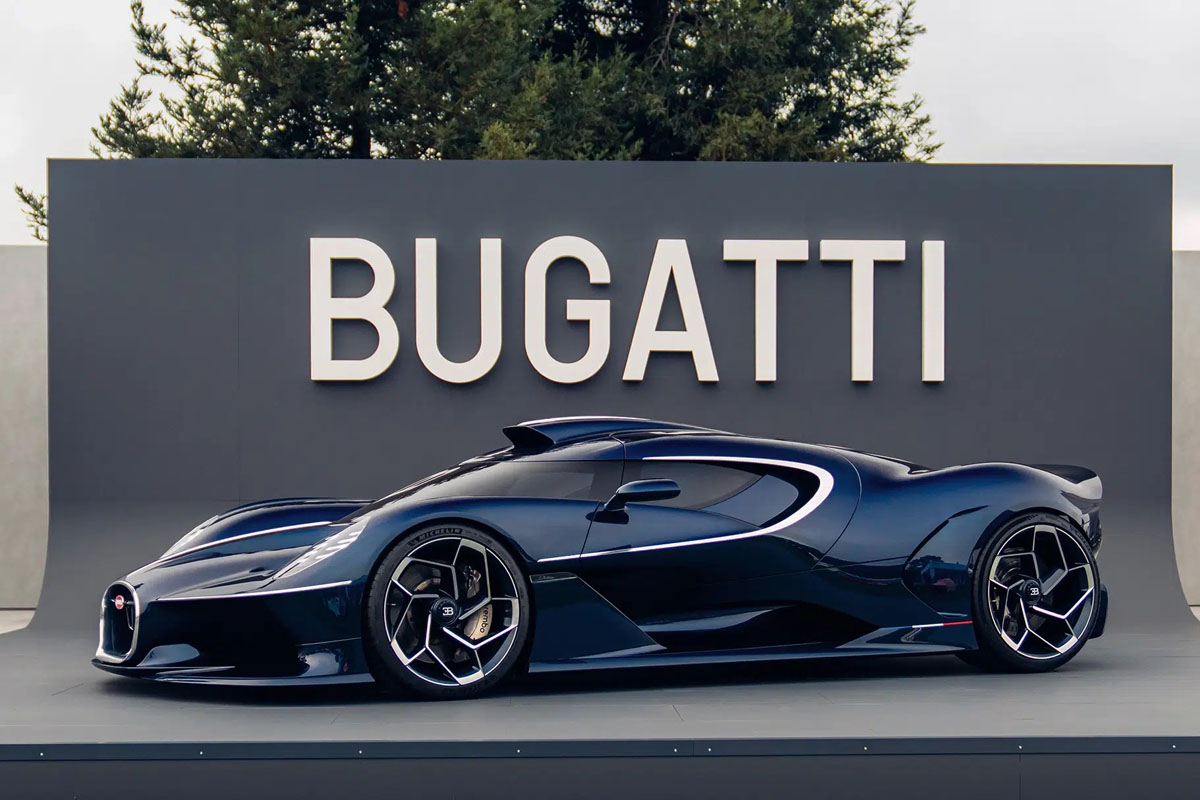 ** 予約商品 ** LOOKSMART LS583 1/43 Bugatti Destrier Sapphire Celeste