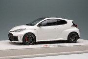 【お取り寄せ商品】 EIDOLON EML182B 1/18 Toyota GR Yaris RZ High Performance 2024 Platinm White Pearl Mica