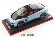 ** 予約商品 ** MR collection FE052A 1/18 Ferrari Luce - Azzurro La Plata
