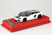 LOOKSMART Exective LS384EX3 Lamborghini Aventador LP700-4 White / Carbonium Limited 30pcs