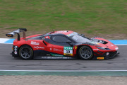 ** 予約商品 ** LOOKSMART LSRC212 1/43 Ferrari 296 GT3 No.10 Emil Frey Racing DTM 2025 Ben Green