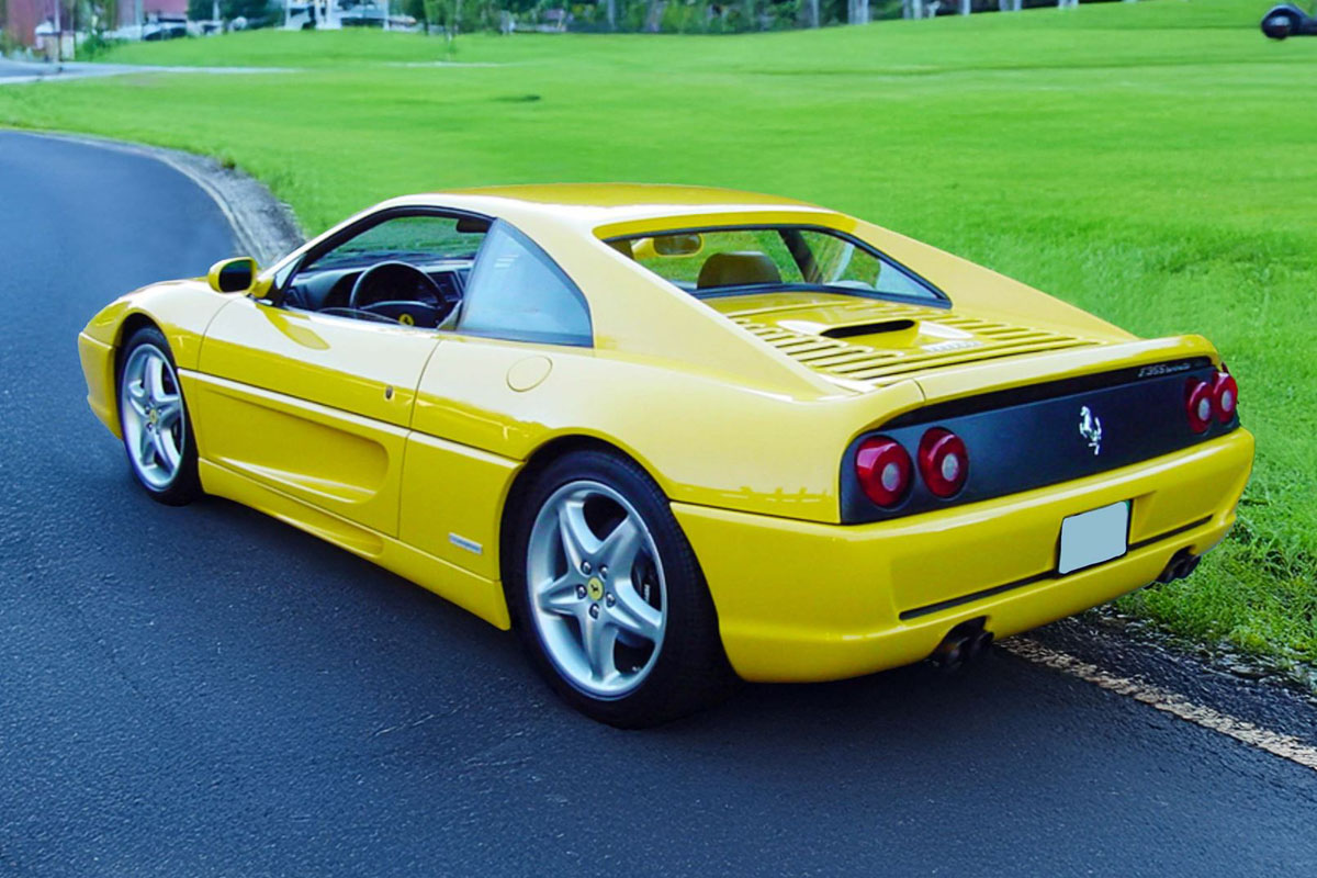 ** 予約商品 ** BBR P18140BCHAV 1/18 Ferrari F355 Berlinetta 1994 Manual Gear / Challenge Grid Giallo Modena - Black interior （ケース付）