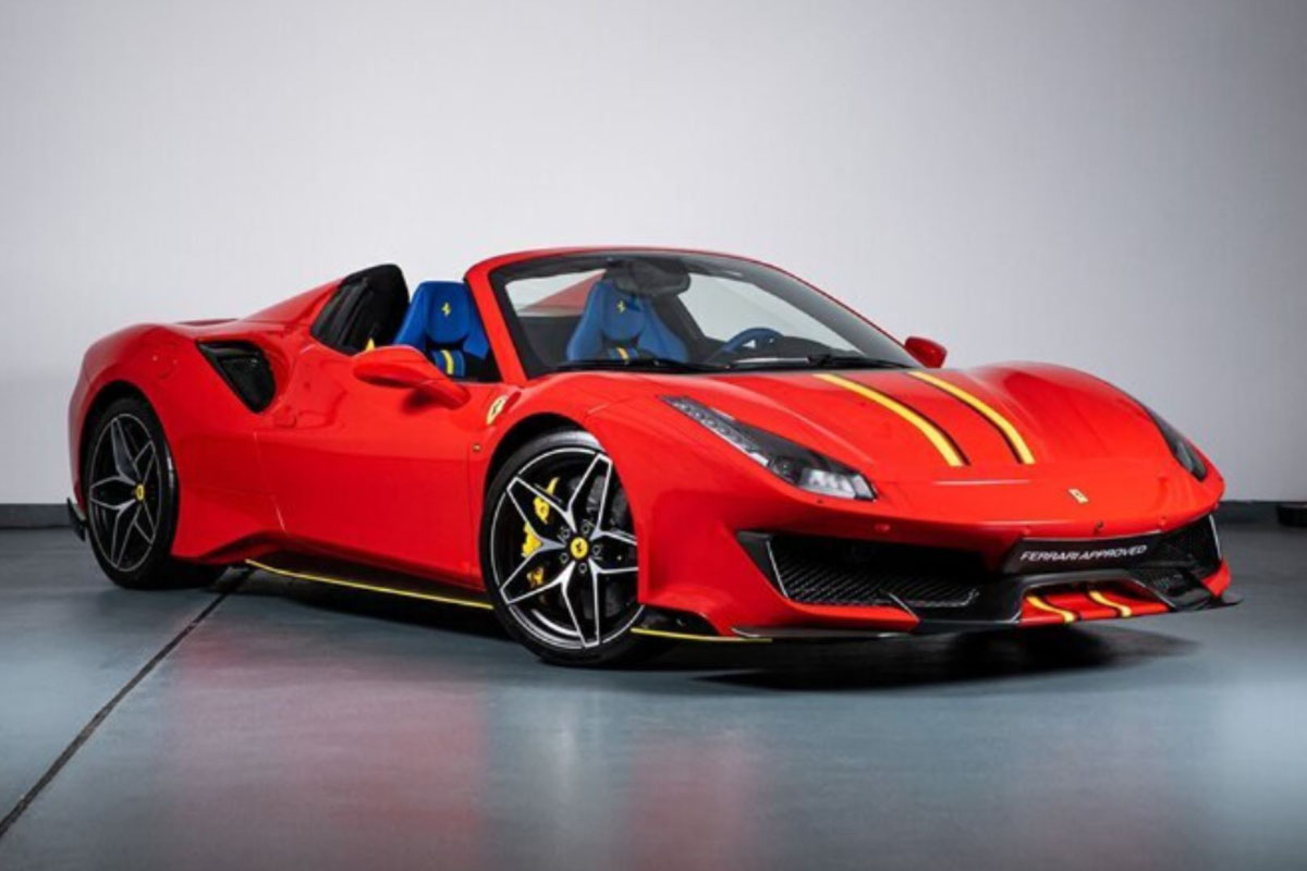 予約商品 ** BBR P18162C3 1/18 Ferrari 488 Pista Spider Rosso Corsa