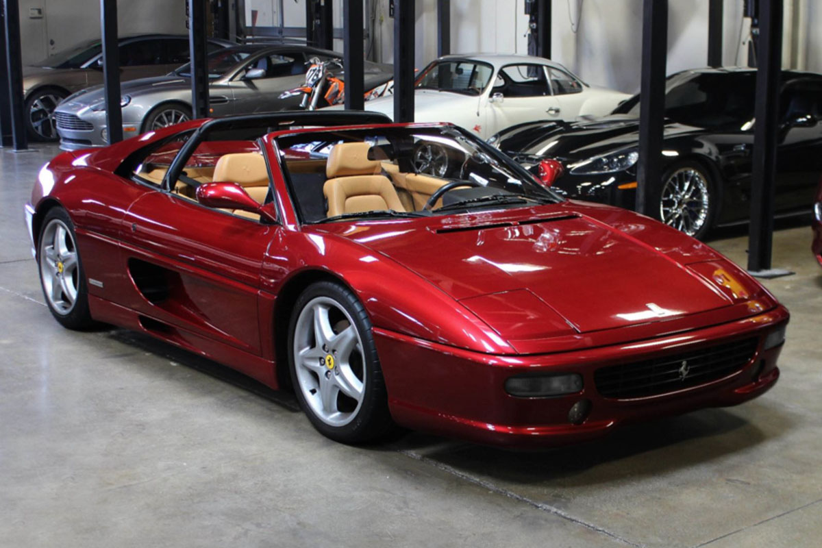 ** 予約商品 ** BBR P18176CCHAV 1/18 Ferrari F355 GTS Targa - Manual Gear - Challenge grid Rosso Fiorano - Beige interior （ケース付）