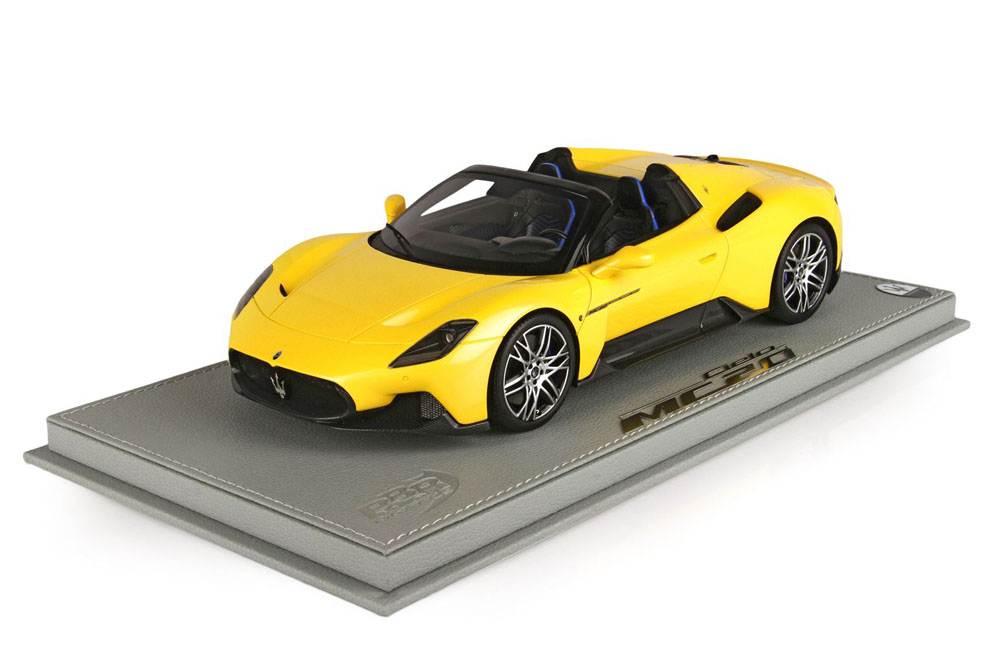 1/18 BBR マセラティMC20 CIELOケース付き 1/18 BBR マセラティMC20 CIELOケース付き 1/18 BBR マセラティ