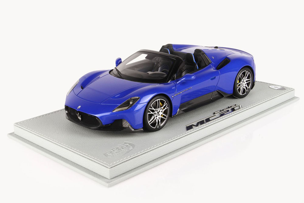 【お取り寄せ商品】 BBR P18222DV 1/18 Maserati MC20 CIELO Blu Infinito Limited 46pcs （ケース付）