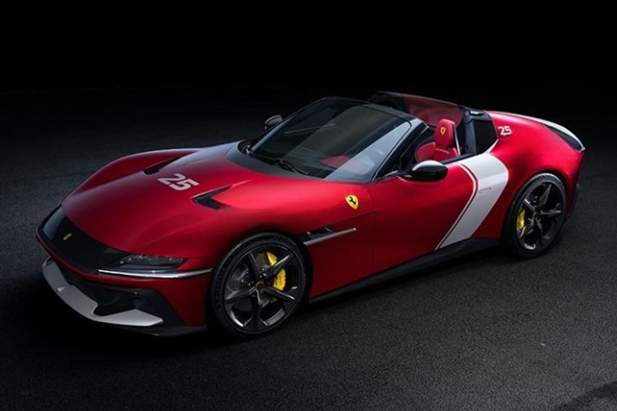 予約商品 ** BBR P18251F1V 1/18 Ferrari 12 Cilindri Spider Rosso