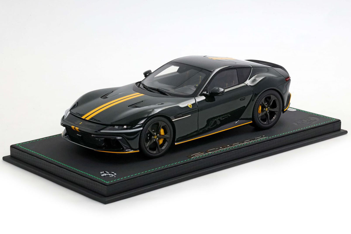** 予約商品 ** BBR P18254H1V 1/18 Ferrari 12 Cilindri Panoramic roof Verde British / Yellow stripes Limited 24pcs（ケース付）