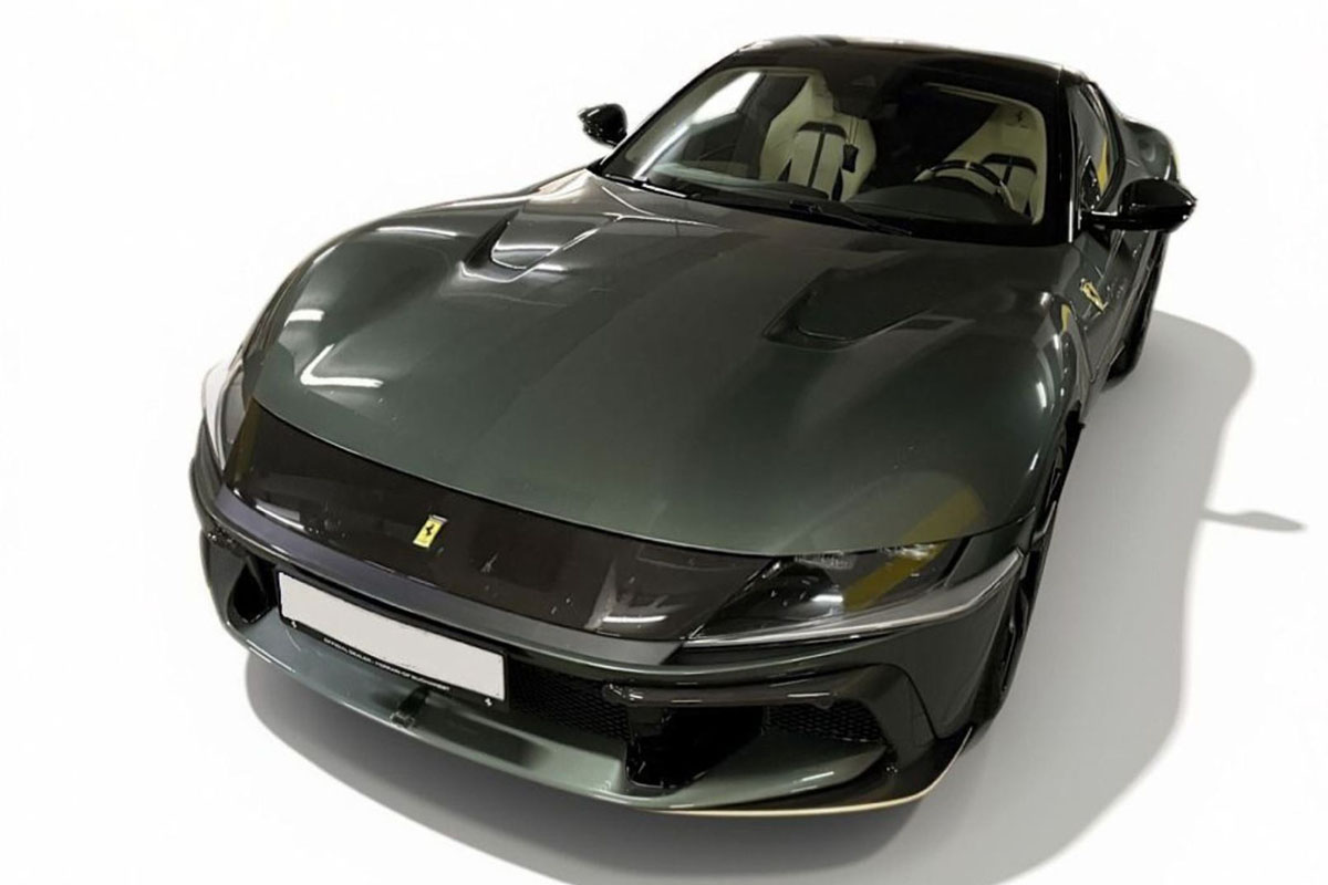 ** 予約商品 ** BBR P18254K1 1/18 Ferrari 12 Cilindri Panoramic roof Verde Toscana with Tortora interiors （ケース付）