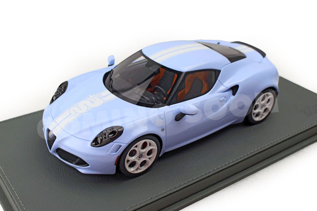 ** 予約商品 ** BBR P18261BV 1/18 Alfa Romeo 4C Competizione Light Blue（ケース付）