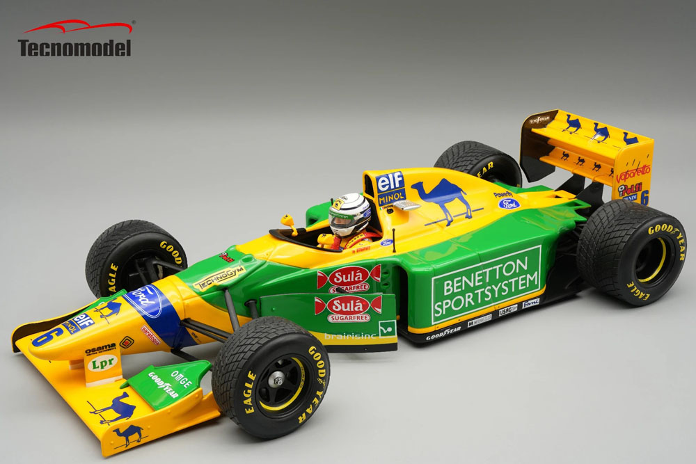 ** 予約商品 ** Tecno Model TMD18-465C 1/18 Benetton B193B British  GP 1993 Riccardo Patrese (Rain Tires) (with Figure)