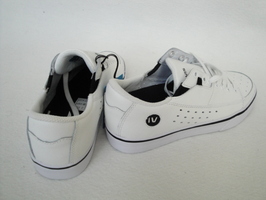 新品 GRAVIS グラビス TARMAC VULC LＸ メンズ WHITE/BLACK