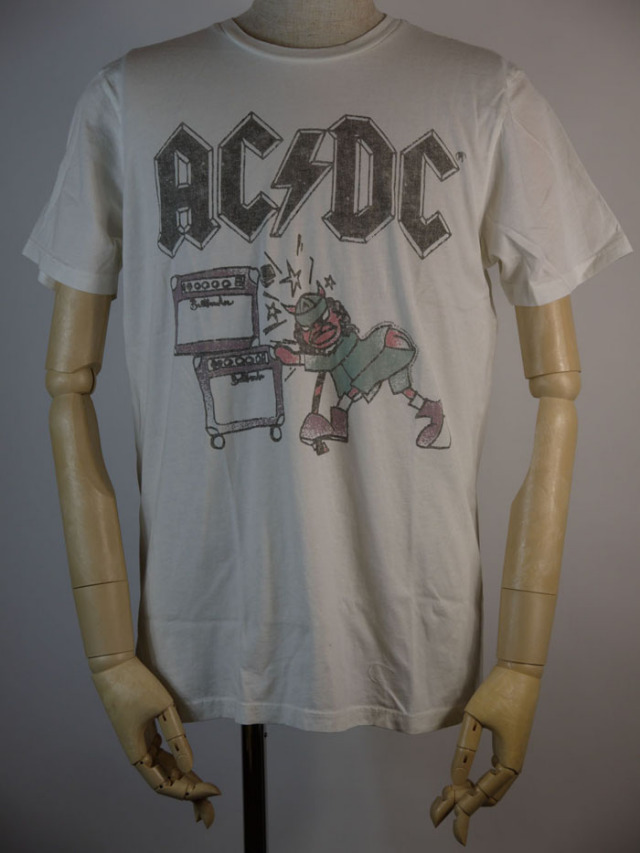 送料無料!!【JUNK FOOD】 ジャンクフード Tシャツ　AC/DC  メンズ 半袖 AT974