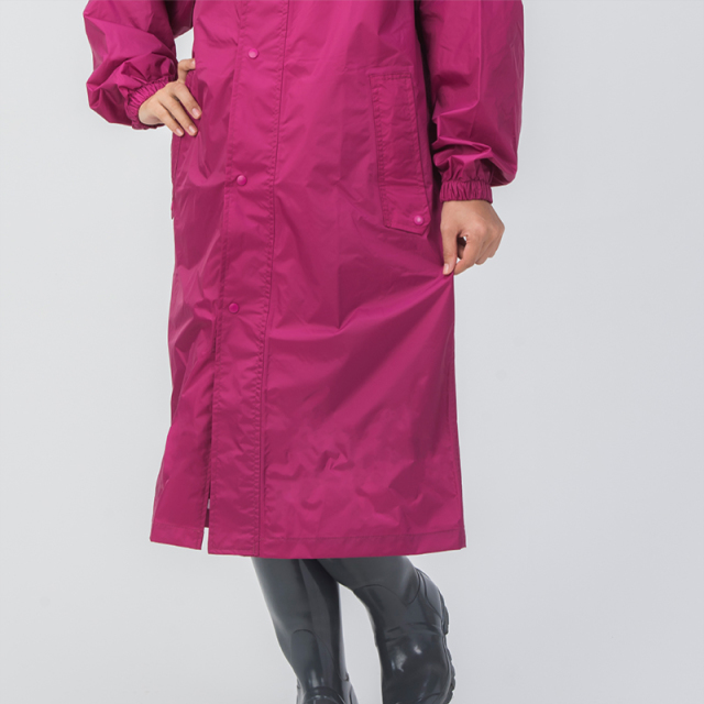 PEAK■(W)ハローキティ Windbreaker■送料込 SNOWPEAK□(W)ハローキティ Packable windbreaker□送料込 (Snow
