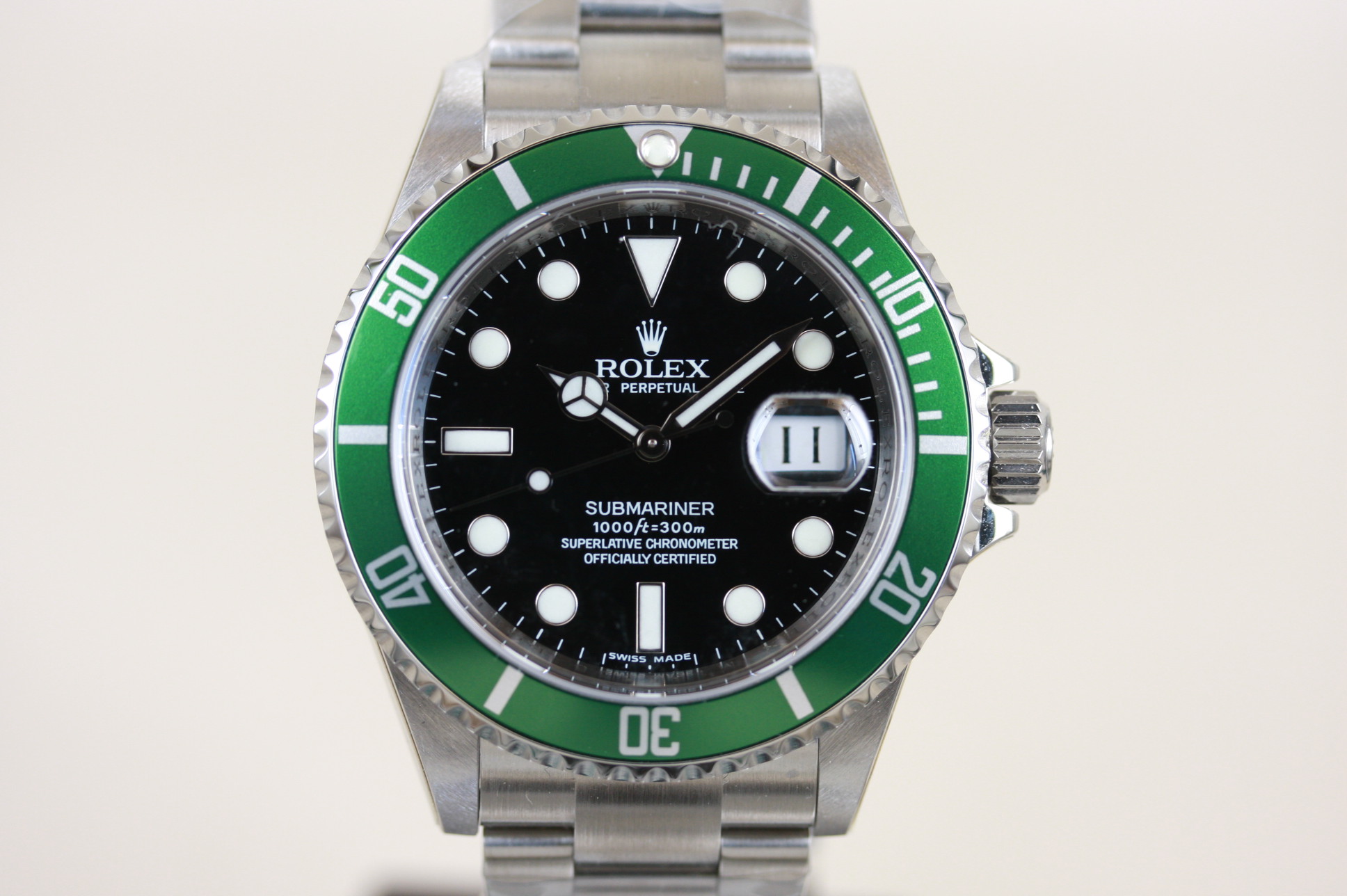 サブマリーナデイト　16610LV M番 SOLD
