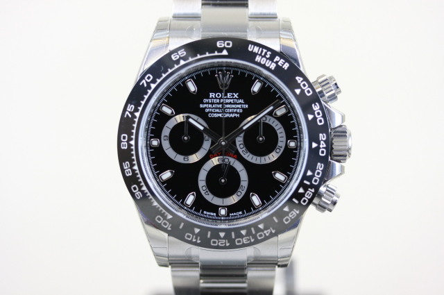 コスモグラフデイトナ 116500LN ランダム番 SOLD