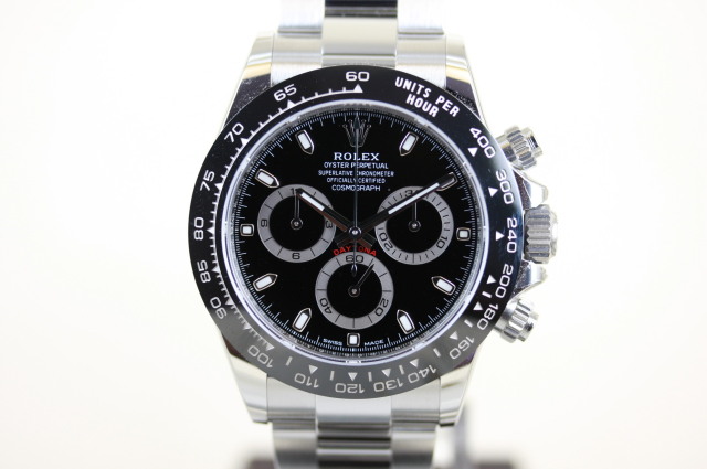 コスモグラフデイトナ 116500LN ランダム番　SOLD