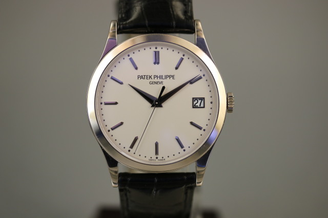 パテックフィリップ　カラトラバ　5296G-010　SOLD