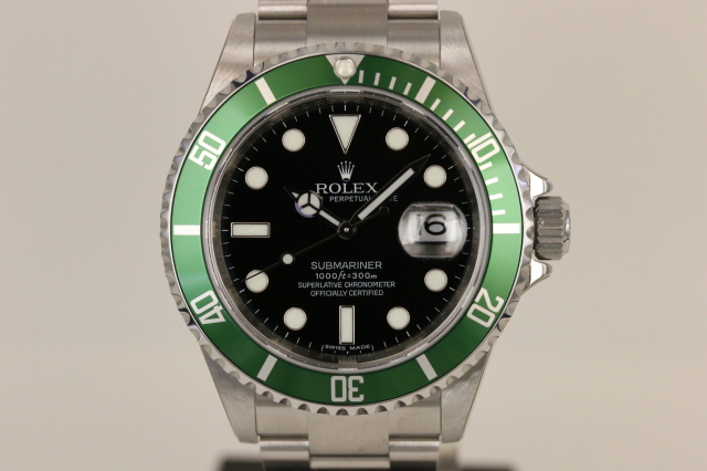 サブマリーナデイト 16610LV M番　SOLD