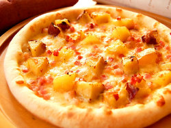 紅はるかの焼き芋　ピザ