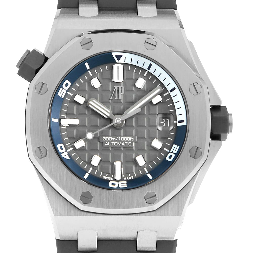 オーデマピゲ ロイヤルオーク 15720ST.OO.A009CA.01 メンズ 中古