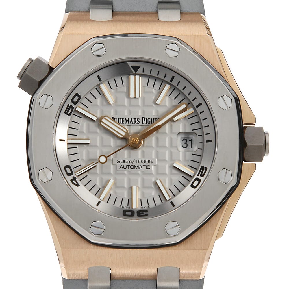 オーデマピゲ ロイヤルオーク 15711OI.OO.A006CA.01 メンズ 中古