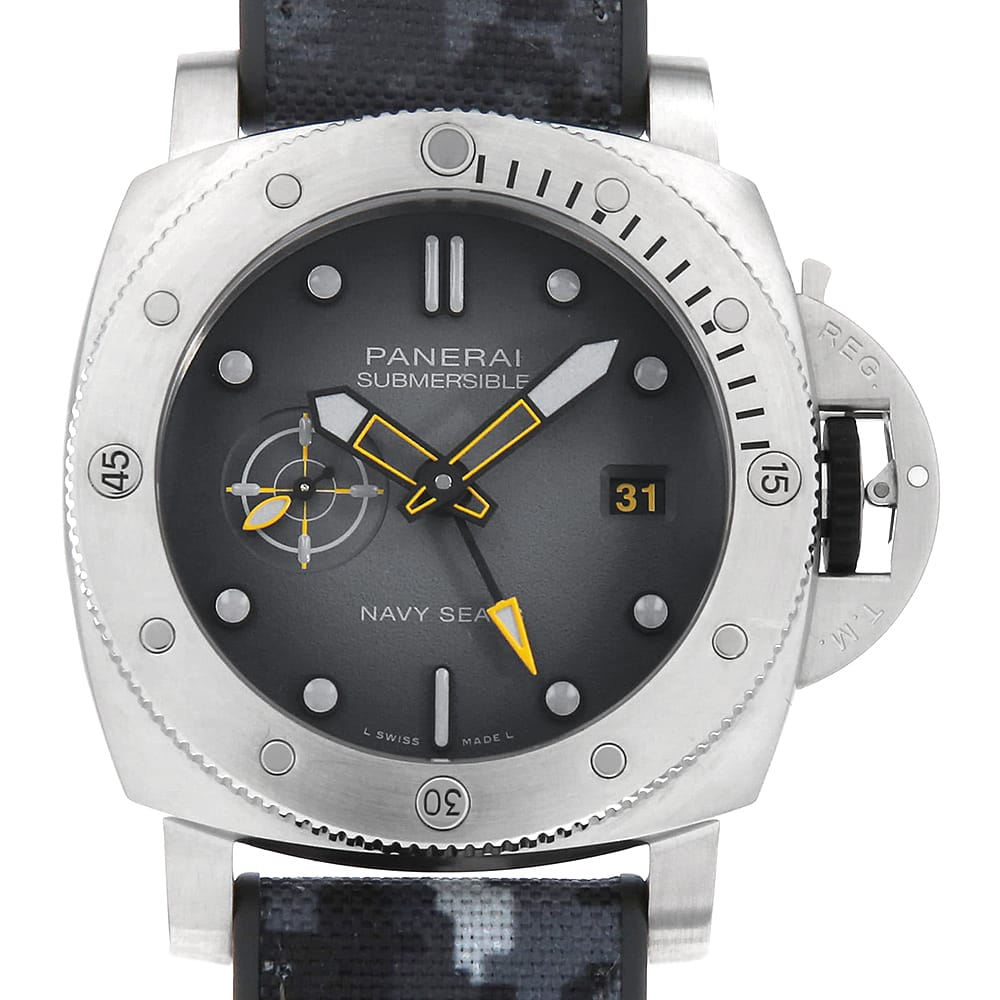 PANERAI Luminor Submersible PAM01323 Men's Used