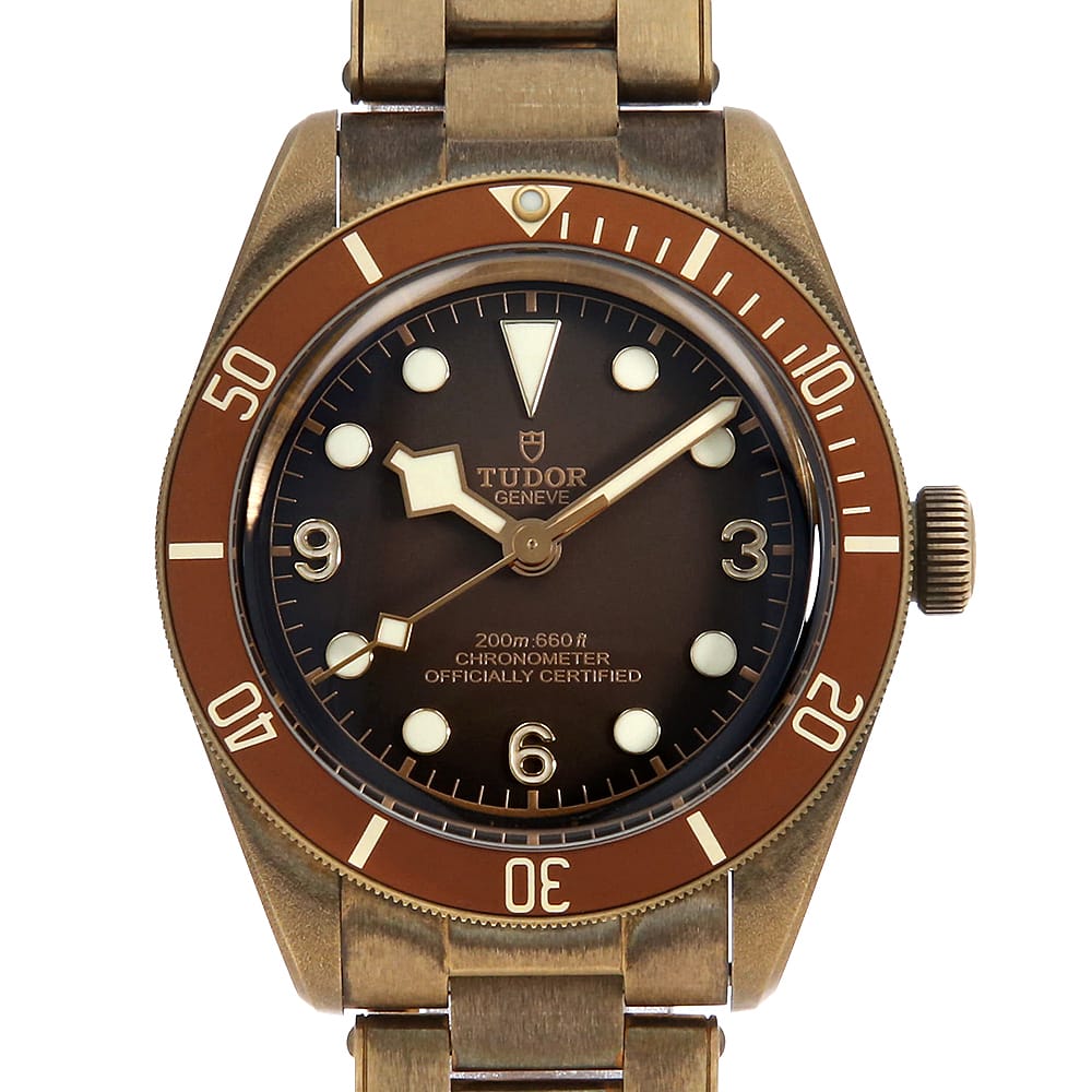 チューダー ブラックベイ 79012M メンズ 中古