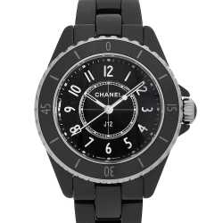 CHANEL J12 コマ　時計　ブラック　黒　ハイブランド　高級　セラミック CHANEL J12 コマ 時計 ブラック 黒 ハイブランド 高級 セラミック J12