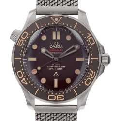 Q10520 LOUIS VUITTON（ルイヴィトン） タンブール クロノグラフ GMT