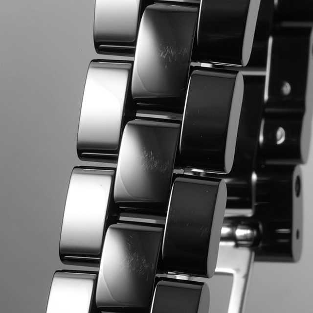 H2571 ブラック CHANEL（シャネル）J12 黒セラミック ベゼルダイヤ