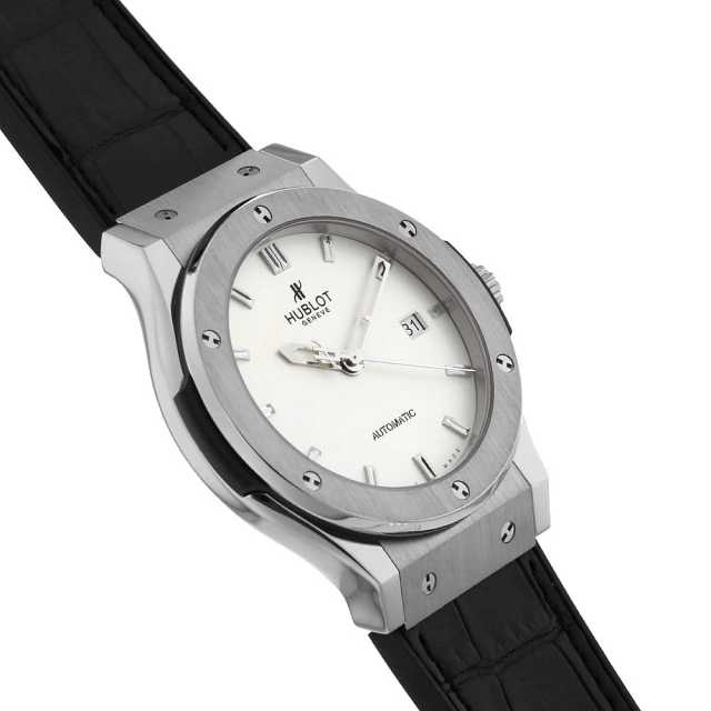ウブロ クラシックフュージョン 542.NX.2610.LR メンズ 中古