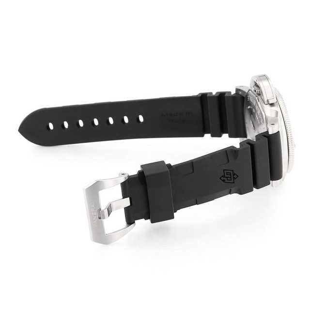 パネライ ルミノールサブマーシブル PAM02223 メンズ 中古