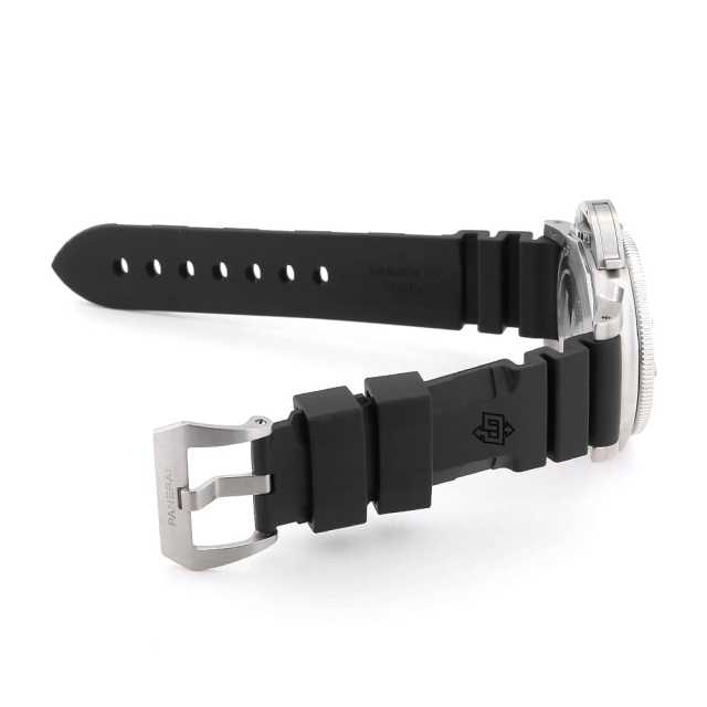 パネライ ルミノールサブマーシブル PAM02683 メンズ 中古