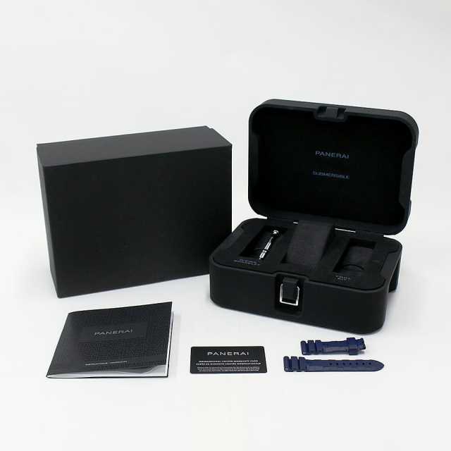 PANERAI Luminor Submersible PAM01074 Men's Used