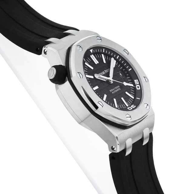 オーデマピゲ ロイヤルオーク 15710ST.OO.A002CA.01 メンズ 中古
