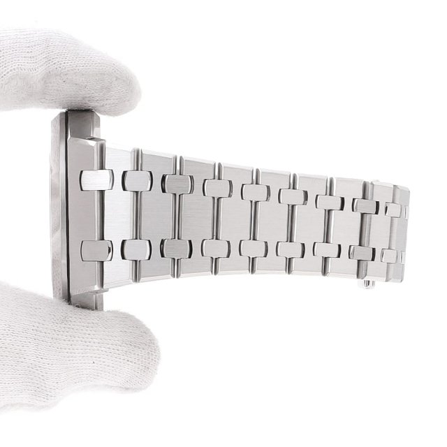 オーデマピゲ ロイヤルオーク 15400ST.OO.1220ST.01 メンズ 中古