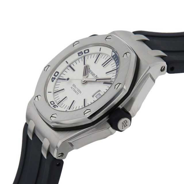オーデマピゲ ロイヤルオーク 15710ST.OO.A010CA.01 メンズ 中古
