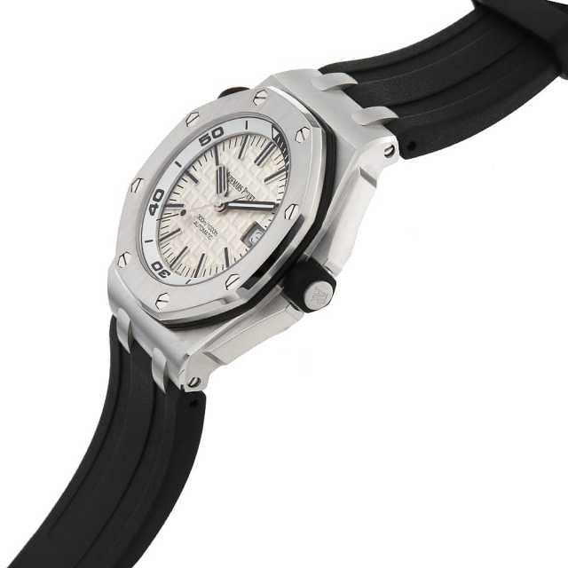 オーデマピゲ ロイヤルオーク 15710ST.OO.A002CA.02 メンズ 中古