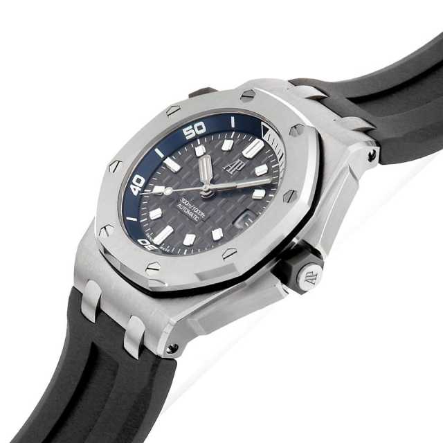 オーデマピゲ ロイヤルオーク 15720ST.OO.A009CA.01 メンズ 中古