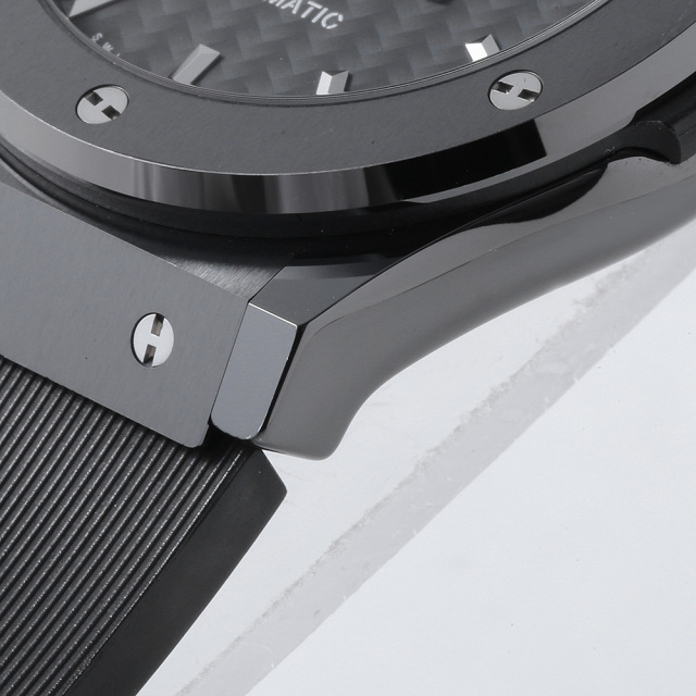 ウブロ HUBLOT クラシックフュージョン ブラックマジック 581.CM