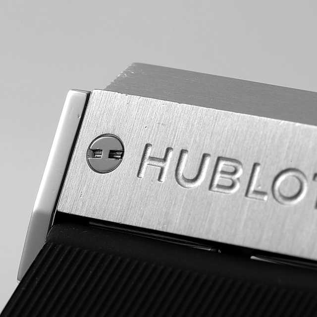 525.NX.0170.LR スケルトン HUBLOT（ウブロ）クラシック