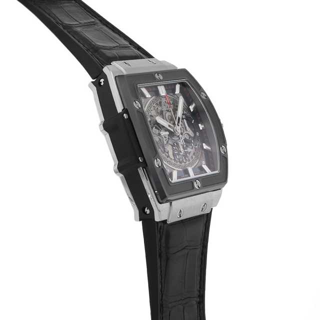 ウブロ スピリットオブビッグバン 601.NM.0173.LR メンズ 中古