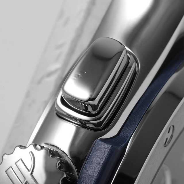 521.NX.7170.LR ブルー HUBLOT（ウブロ）クラシックフュージョン