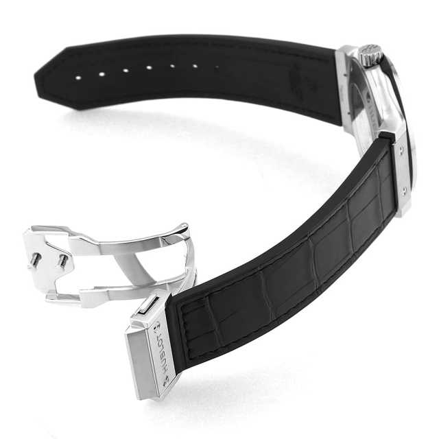 ウブロ クラシックフュージョン 542.NX.2611.LR メンズ 中古