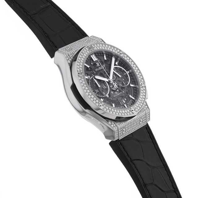 ウブロ クラシックフュージョン 525.NX.0170.LR.1704 メンズ 中古