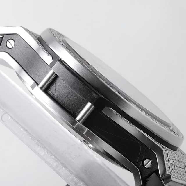 ウブロ ビッグバン 311.SX.1170.RX.1704 メンズ 中古