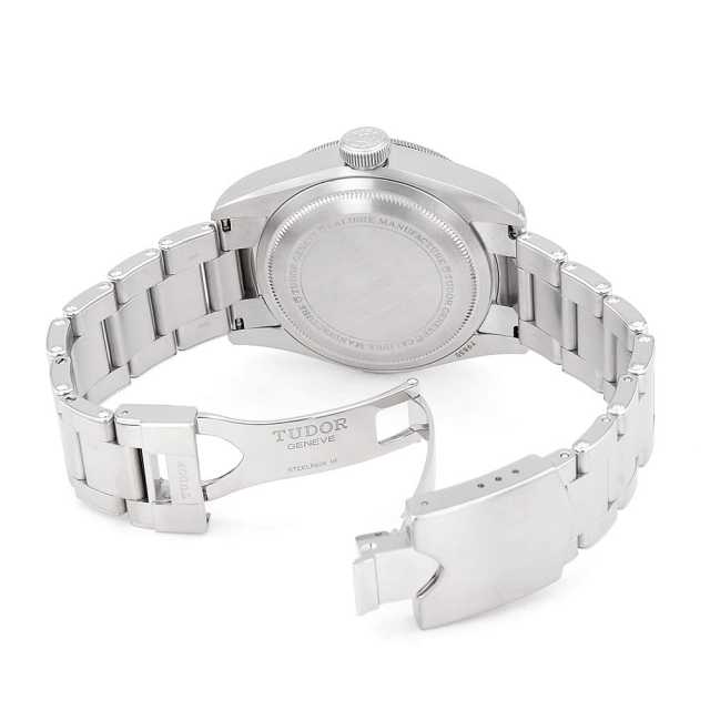 チューダー ブラックベイ 79830RB メンズ 中古