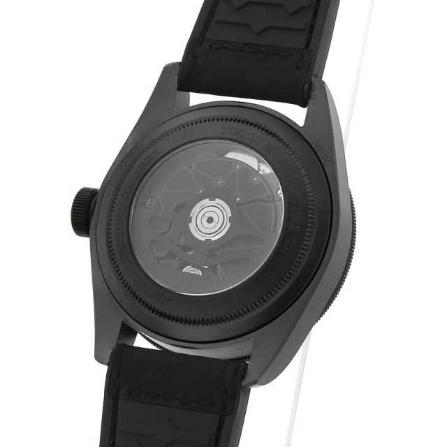 チューダー ブラックベイ 79210CNU メンズ 中古